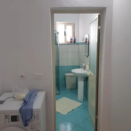 بيت للعطل Cozy Near Center شكودر